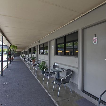 Tandara Hotel Motel Sarina Dış mekan fotoğraf