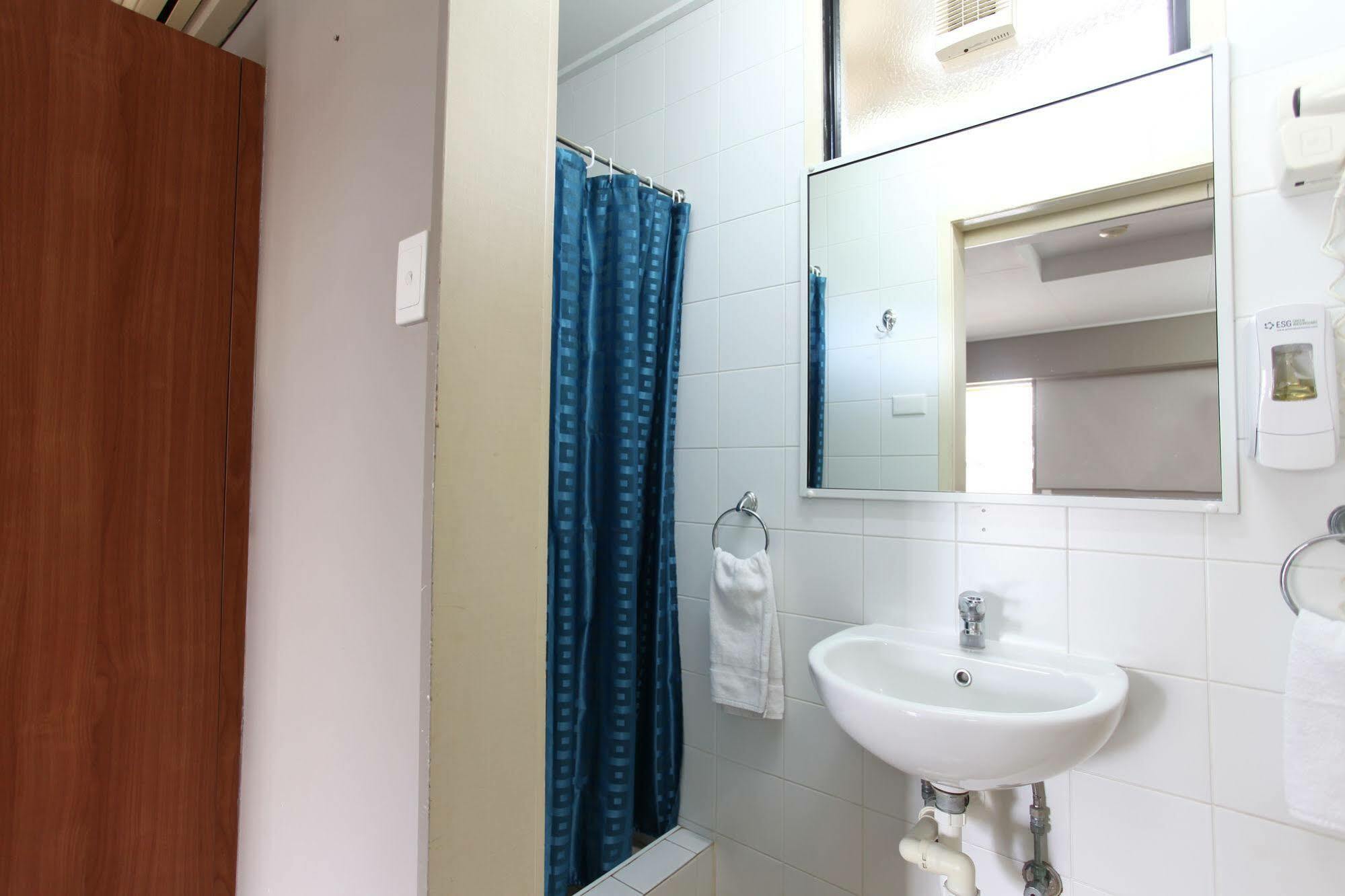 Tandara Hotel Motel Sarina Dış mekan fotoğraf